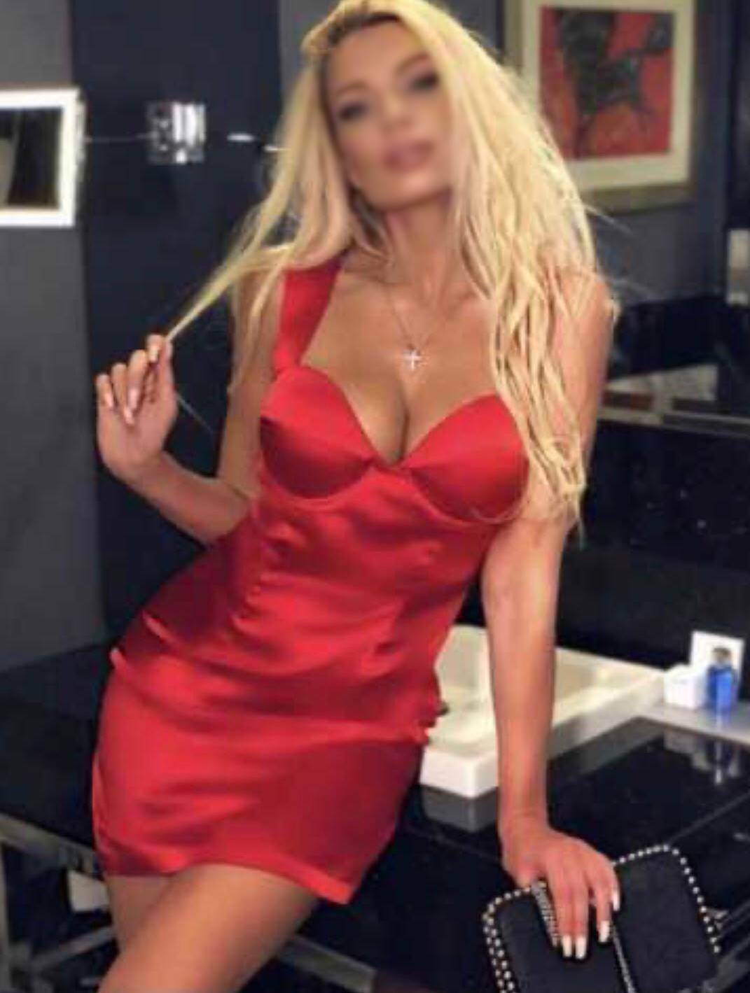 Başakşehir Escort Bayan Öznur İle Tutkunun Ve Heyecanın Zirvesi